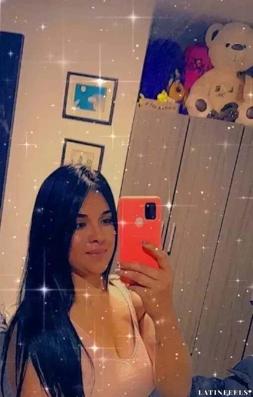 Angela Profile image 4