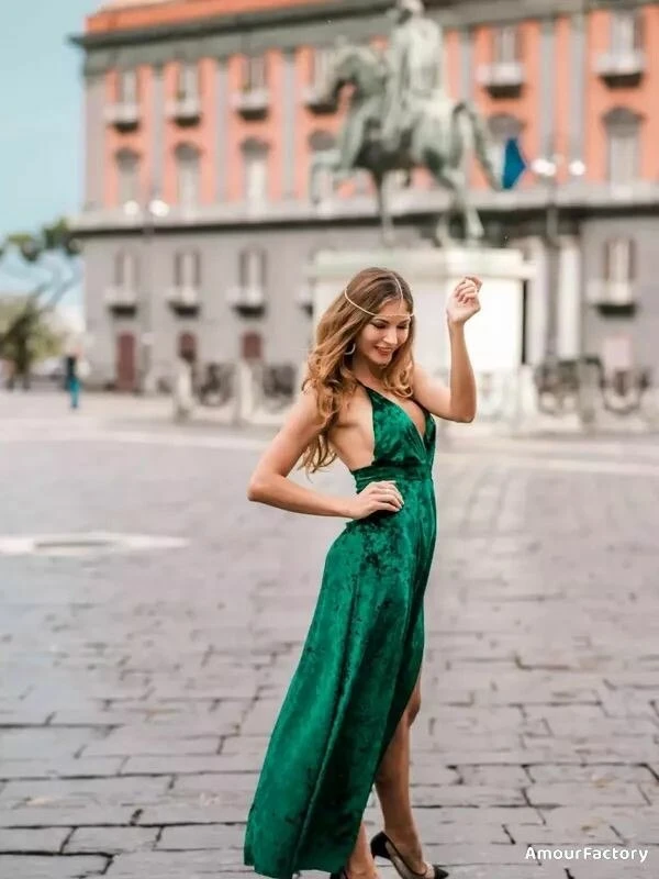 Julia Profile image 2