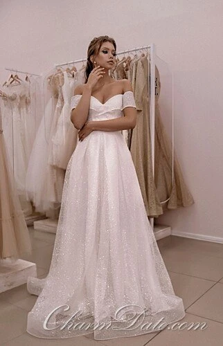 Yuliya Profile image 2