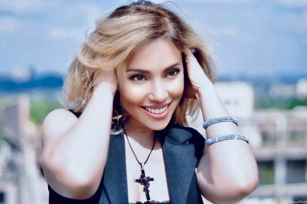 Ekaterina Profile image 4