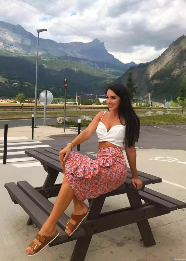 Diana Profile image 6