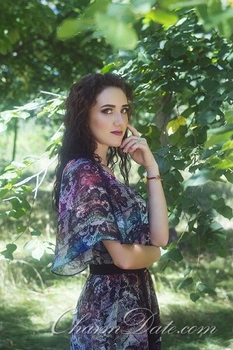 Veronika Profile image 1