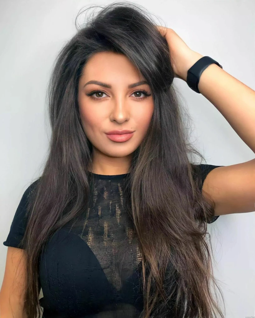 Nadezhda Profile image 3