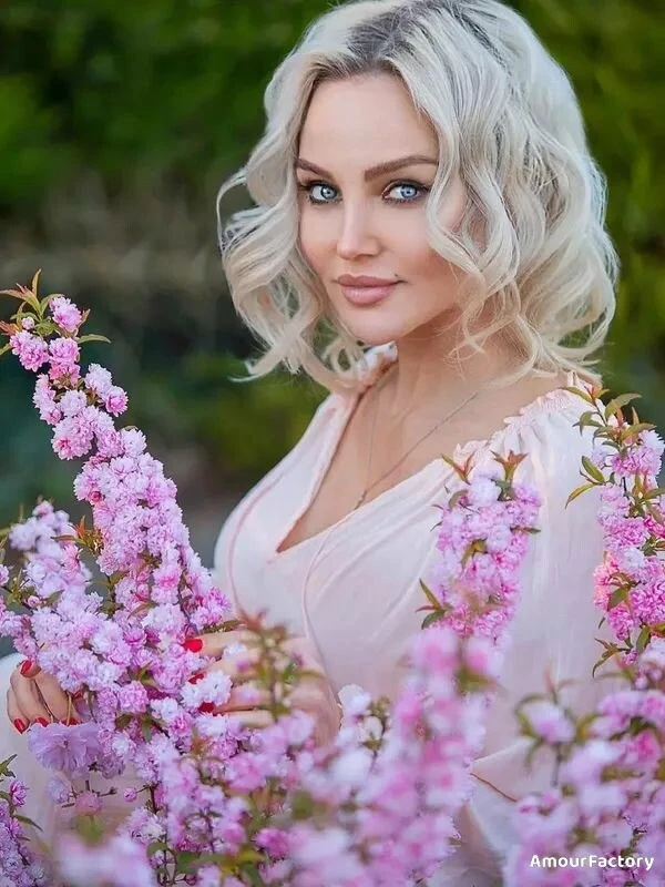 Rachel Profile image 1