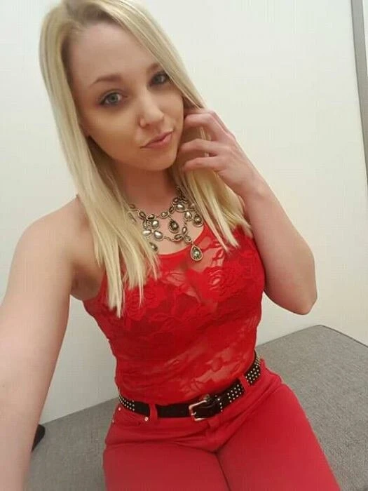 SomethingDifferent12 Profile image 4