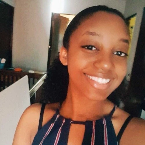 Chloe_bu Profile image 1