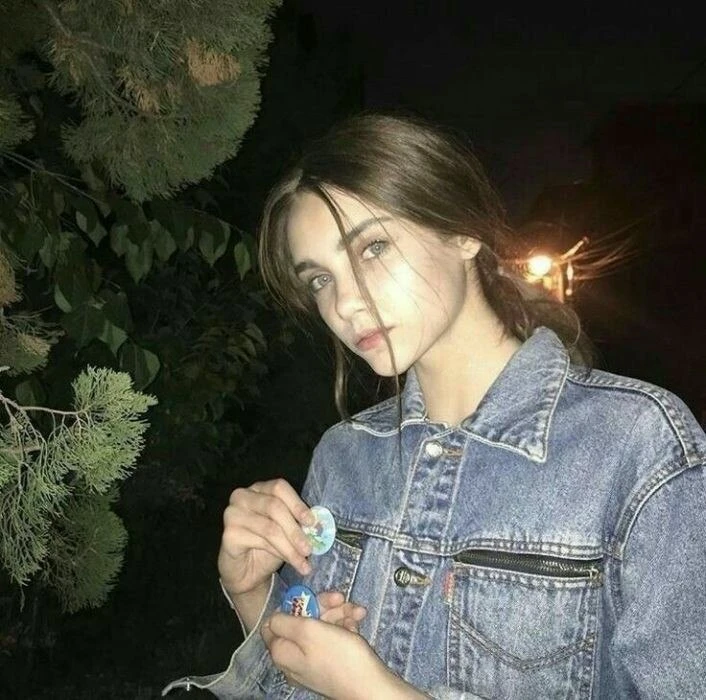 Marie Profile image 2