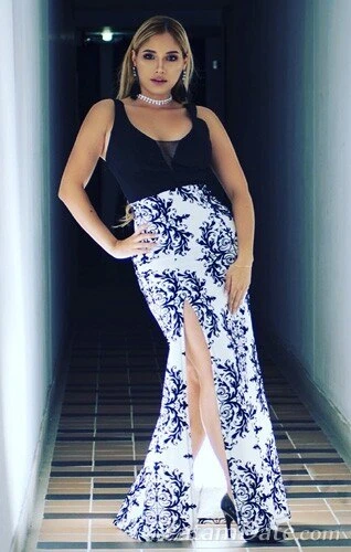 Laura Profile image 3