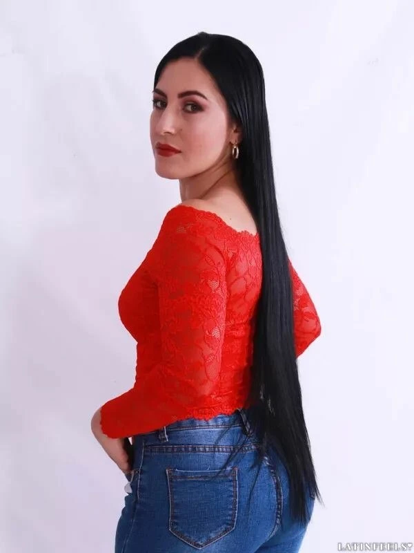 Paula Profile image 3