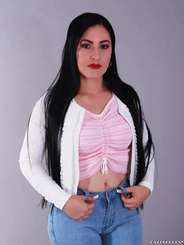 Paula Profile image 2