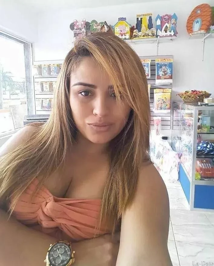 Yaline Profile image 4