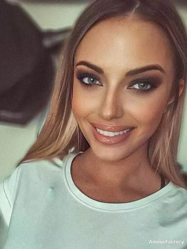 Anastasia Profile image 3