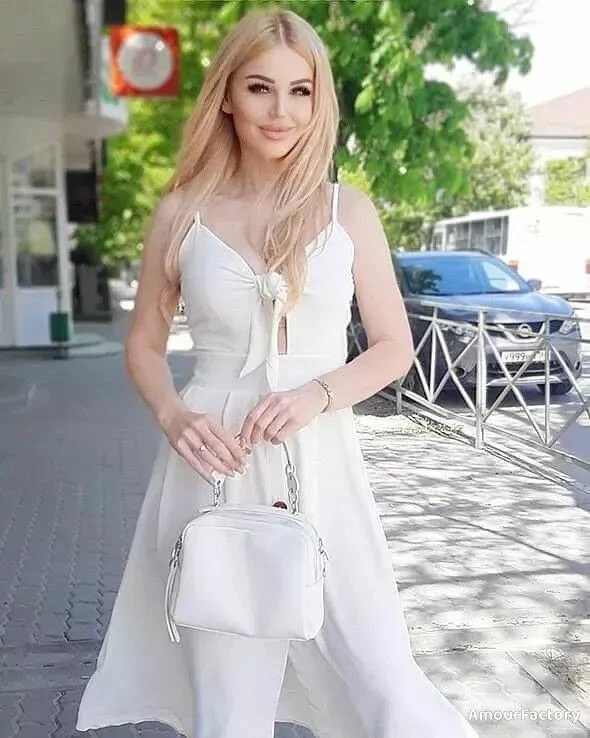 Zlata Profile image 1