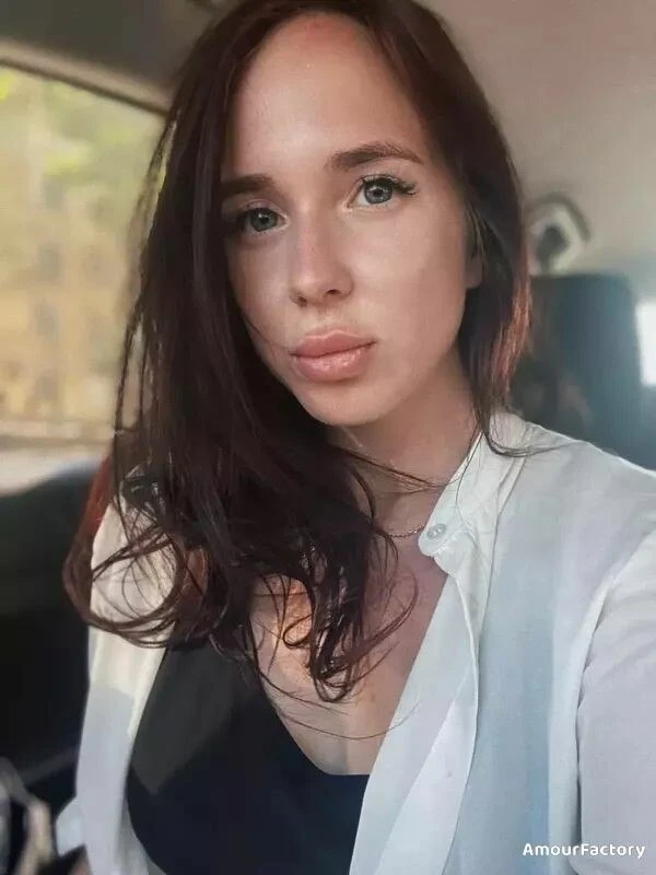 Ulyana Profile image 2