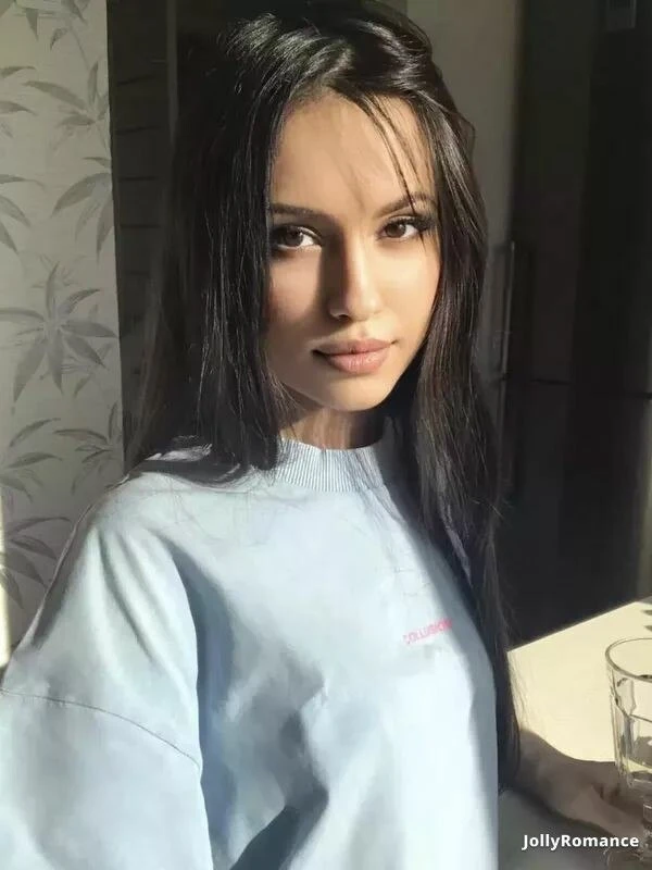 Yaroslava Profile image 1