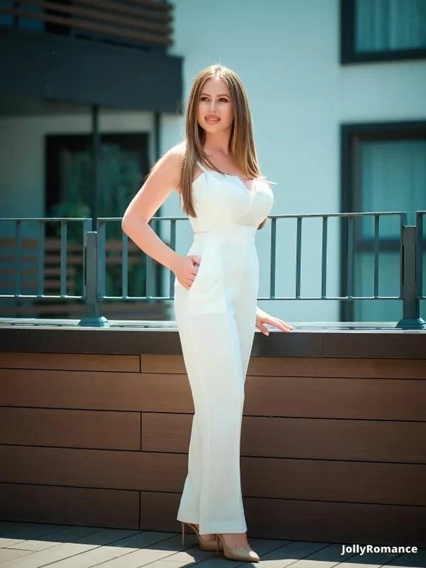 Inna Profile image 1