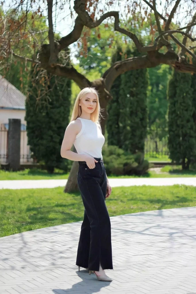 Jana Profile image 1