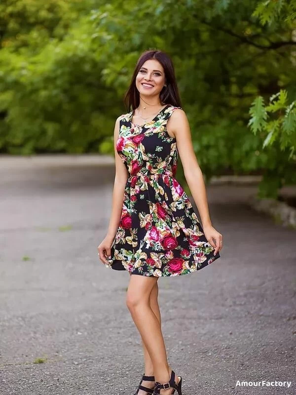 Veronika Profile image 3