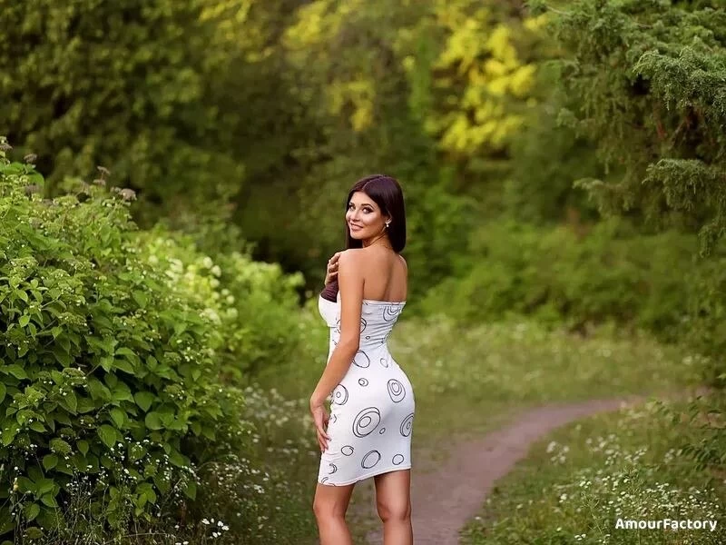 Veronika Profile image 1