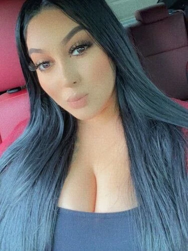 Melina Profile image 1