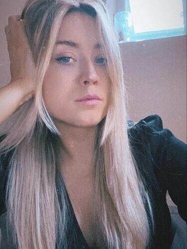 Sugarbaby325188 Profile image 2