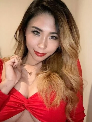 Freya Profile image 2