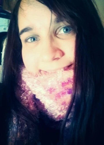 Cherry467 Profile image 1