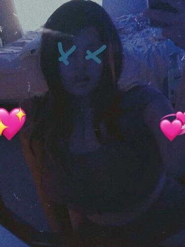 Veroni243 Profile image 1