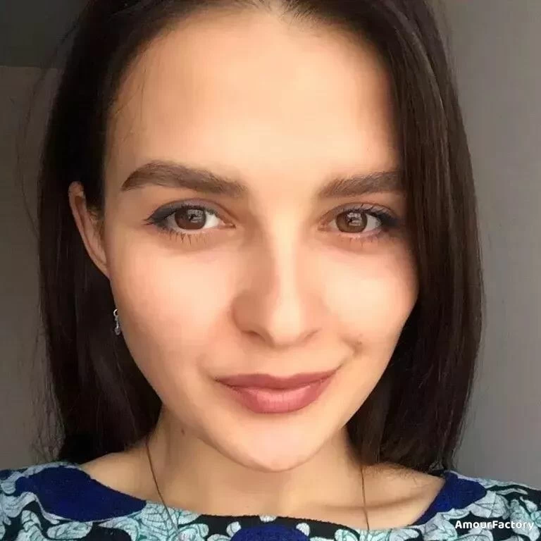Anna Profile image 4