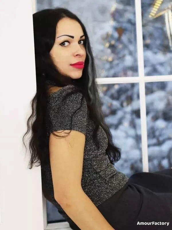 Tatiana Profile image 4