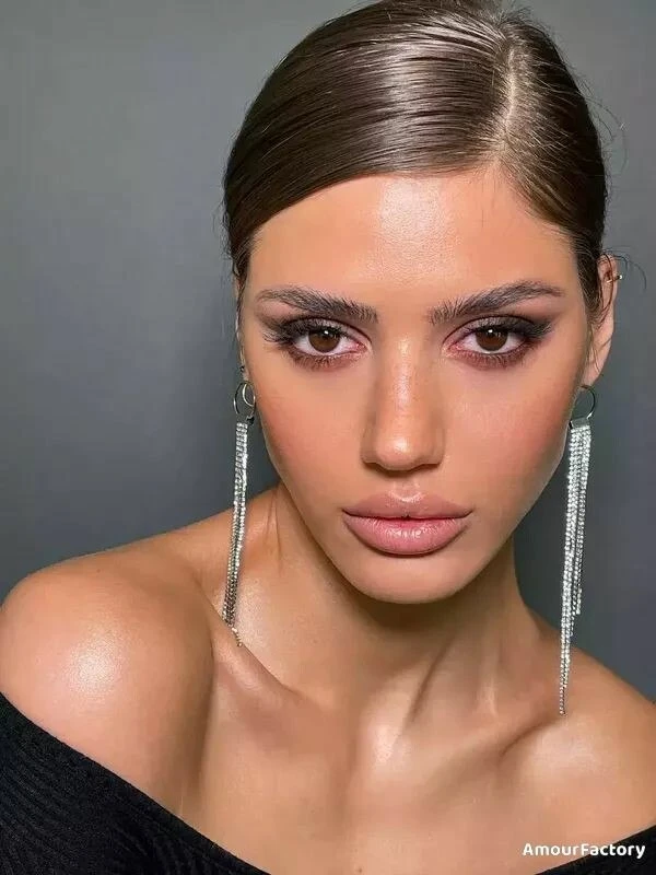 Anna Profile image 2