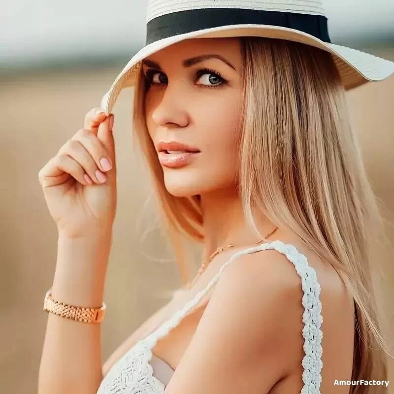 Victoria Profile image 2