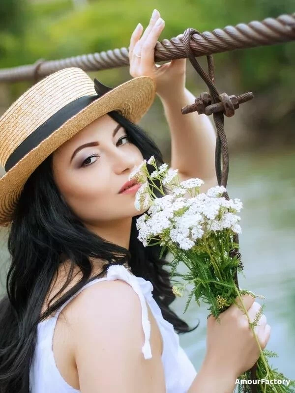 Aliona Profile image 5