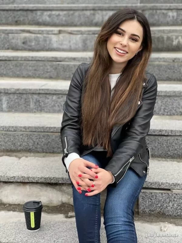 Natalia Profile image 1