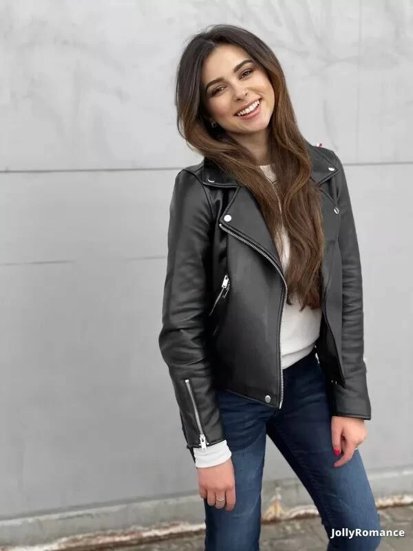 Natalia Profile image 2