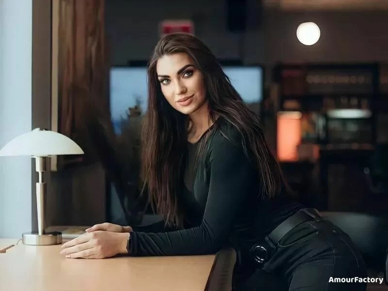 Alena Profile image 4