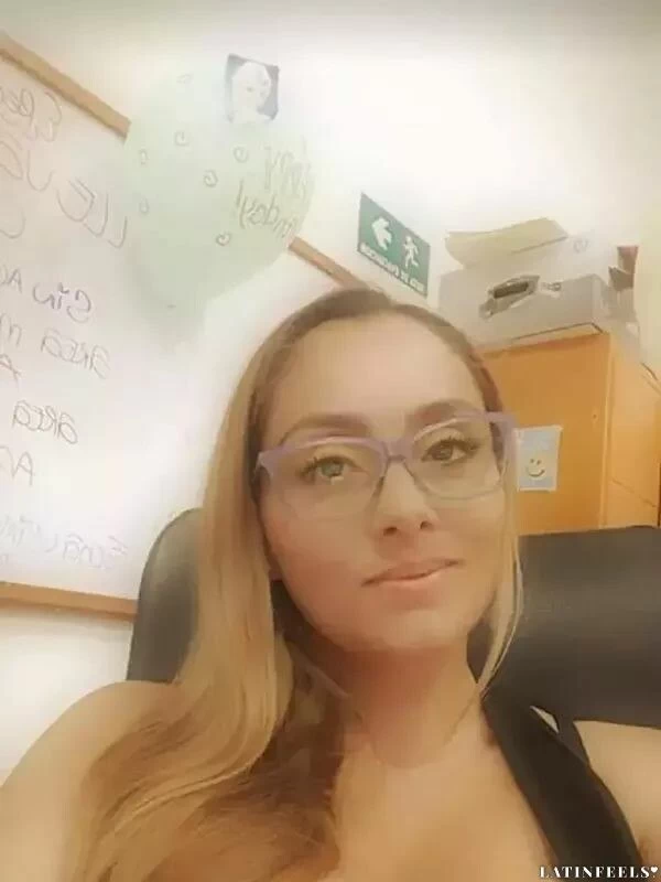 Karen Profile image 2