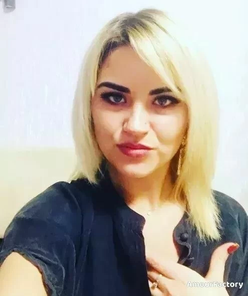 Aleksandra Profile image 3