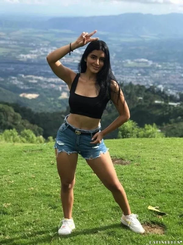 Andrea Profile image 3