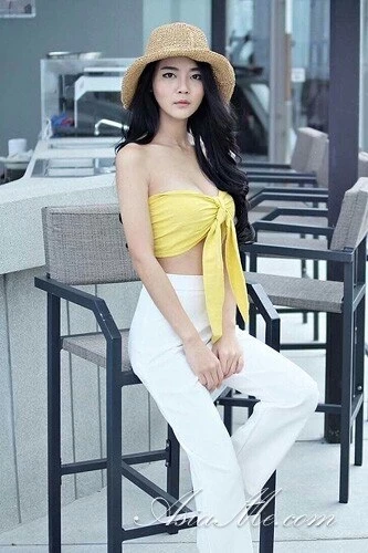 Ling Profile image 2