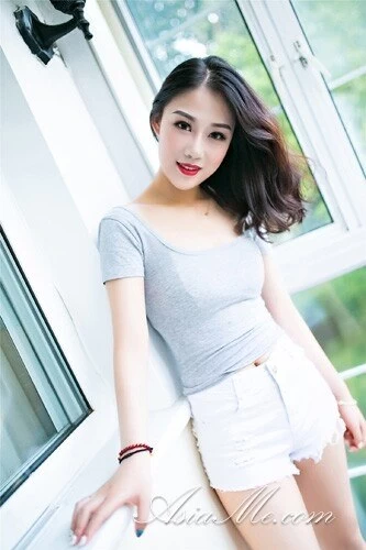 Evangeline Profile image 3