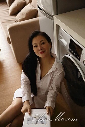 Daisy Profile image 3