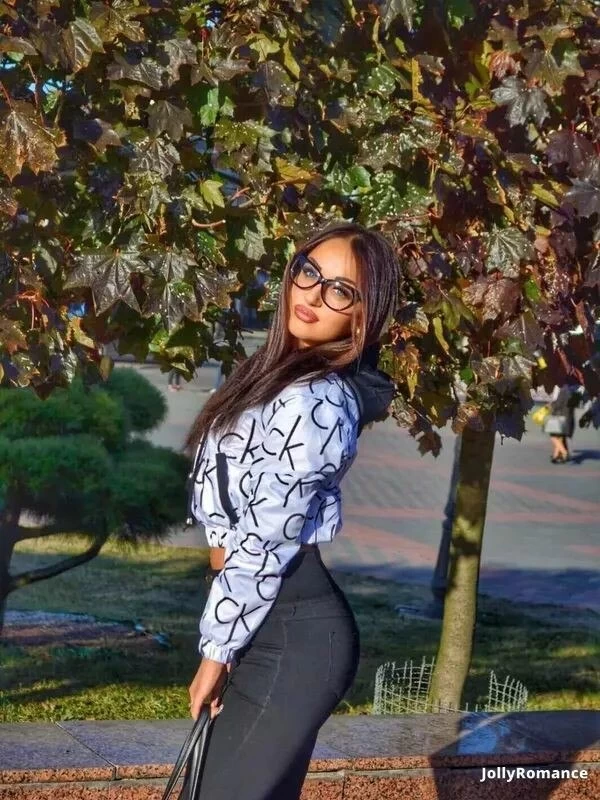 Katerina Profile image 2