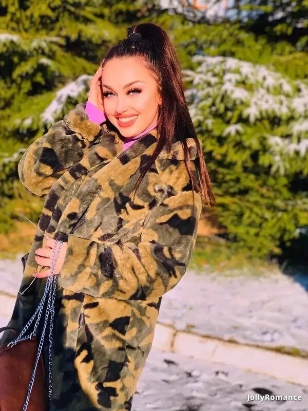 Katerina Profile image 3