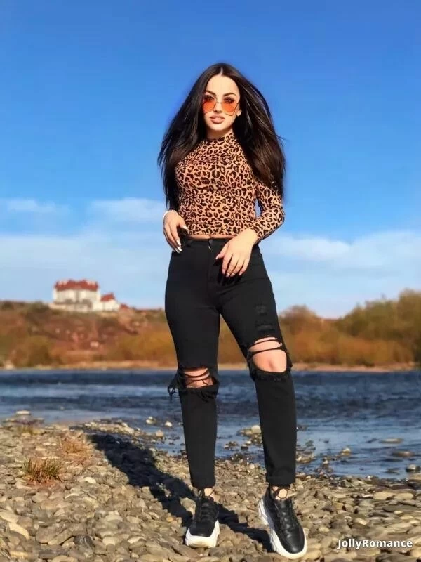 Katerina Profile image 4