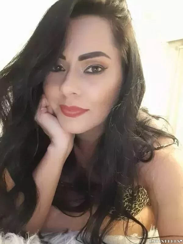 Ingrid Yisela Profile image 4