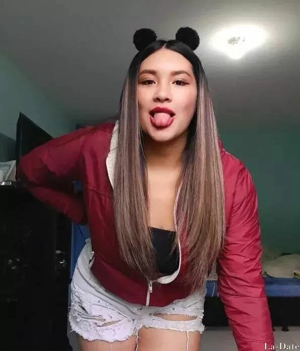 Brenda Profile image 3