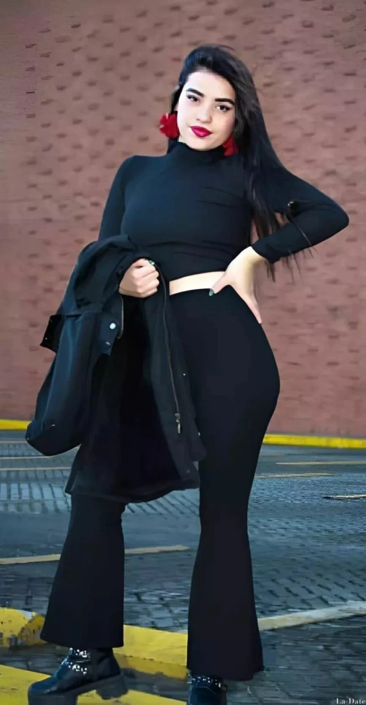 Valeria Profile image 2