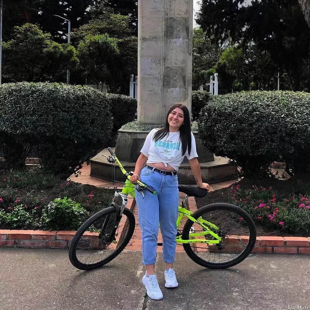 Zoila Viviana Profile image 1