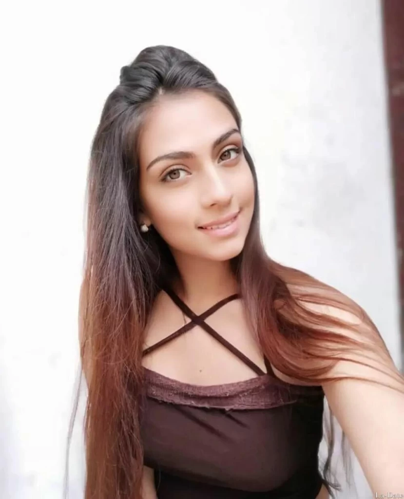 Ximena Profile image 6